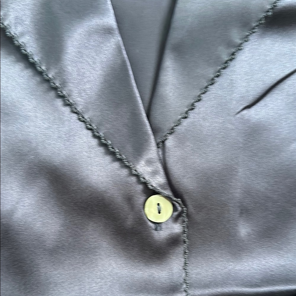 Luxurious Navy Blue 100% Silk Pajama Set with beautiful detailing - Picture 4 of 9